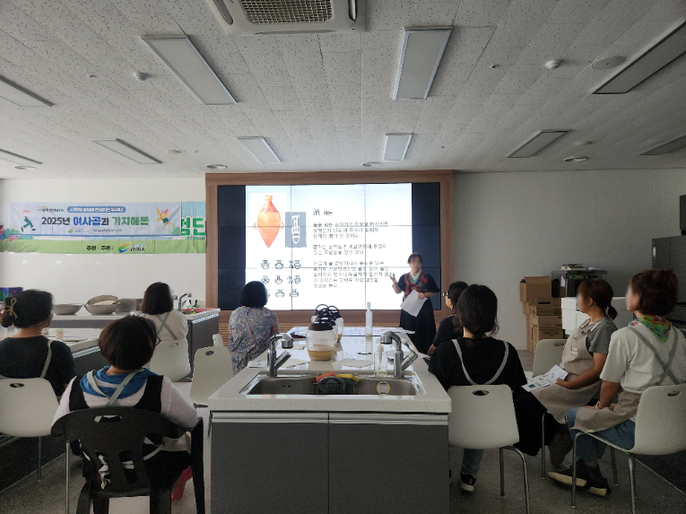 KakaoTalk_20250822_091327697_02_ALTools_AIBlurFace.png